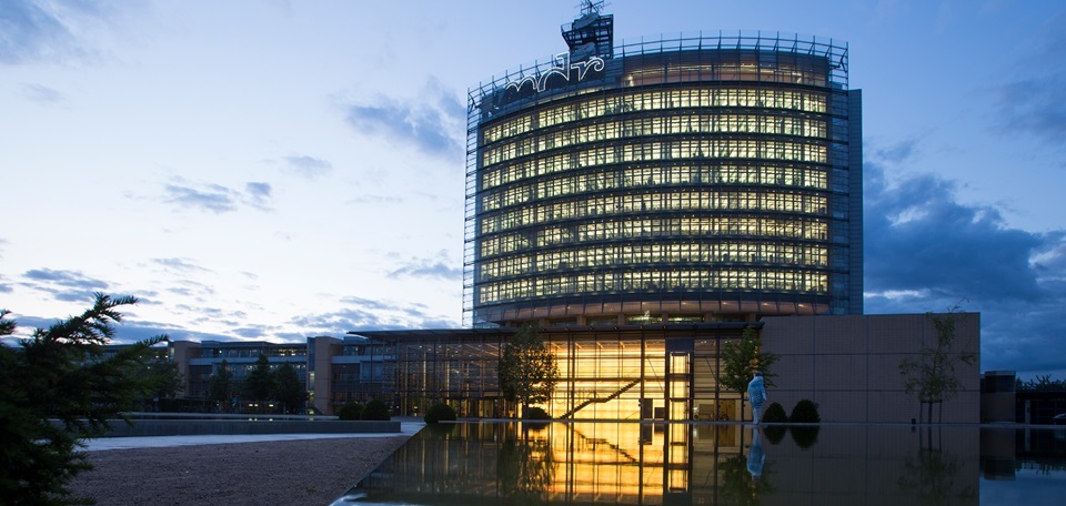 Diashow zum Marktauftritt und zur visuellen Identität des Unternehmens