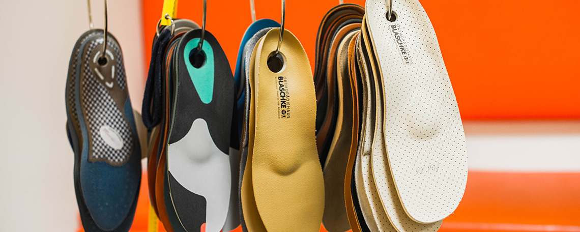 Diashow zum Marktauftritt und zur visuellen Identität des Unternehmens