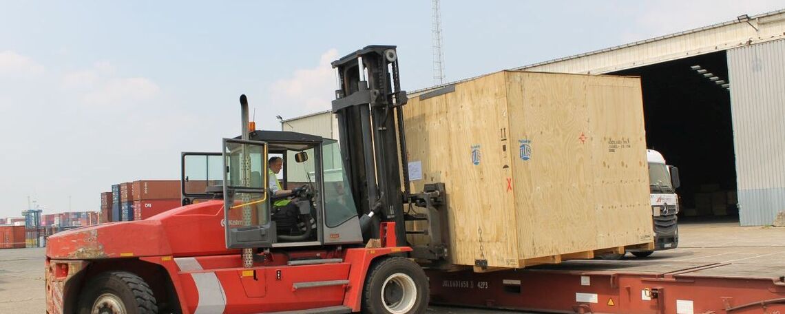 Diashow zum Marktauftritt und zur visuellen Identität des Unternehmens