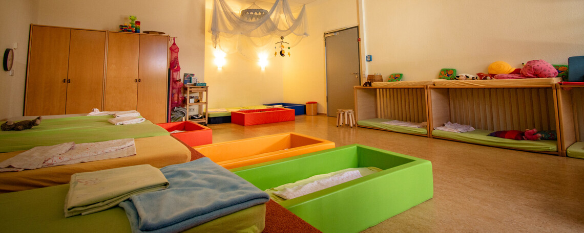 Diashow zum Marktauftritt und zur visuellen Identität des Unternehmens