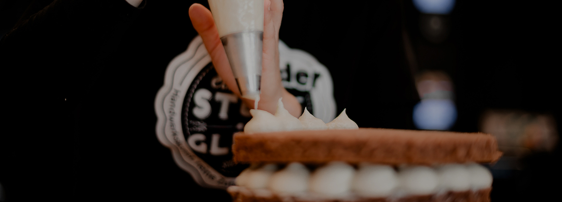 Diashow zum Marktauftritt und zur visuellen Identität des Unternehmens