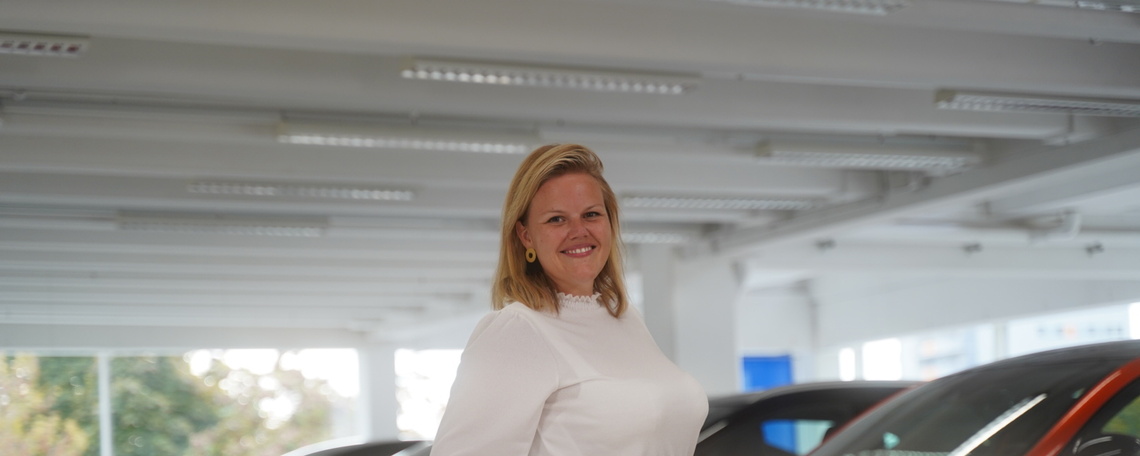 Diashow zum Marktauftritt und zur visuellen Identität des Unternehmens