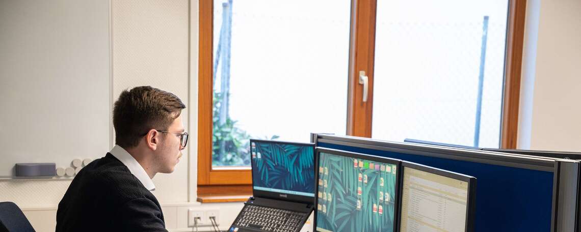 Diashow zum Marktauftritt und zur visuellen Identität des Unternehmens