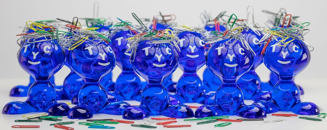 Diashow zum Marktauftritt und zur visuellen Identität des Unternehmens