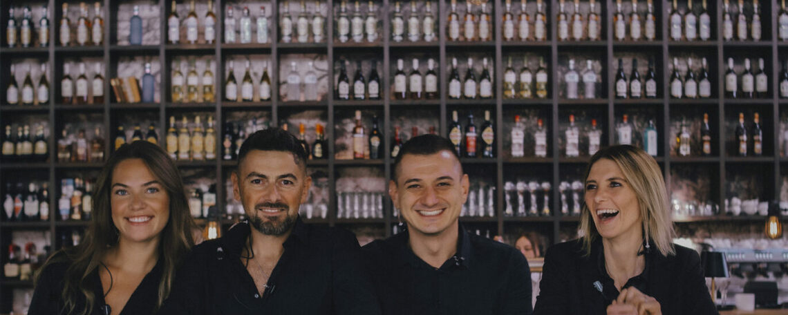 Diashow zum Marktauftritt und zur visuellen Identität des Unternehmens