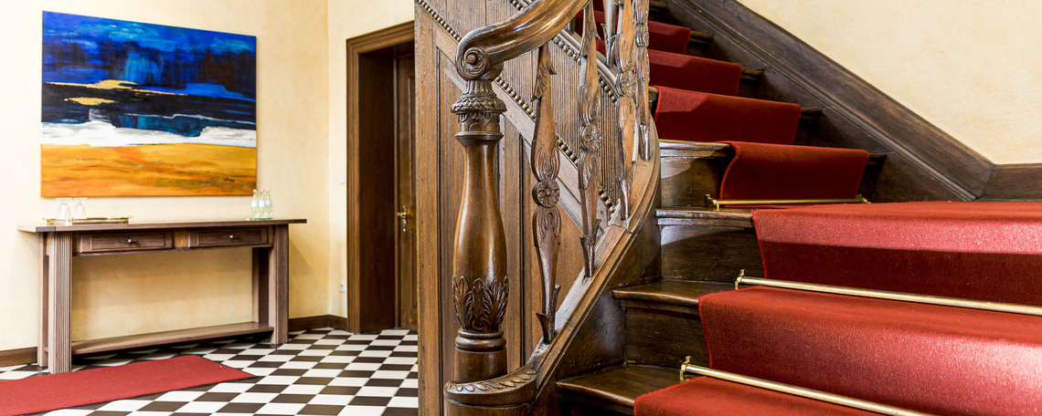 Diashow zum Marktauftritt und zur visuellen Identität des Unternehmens