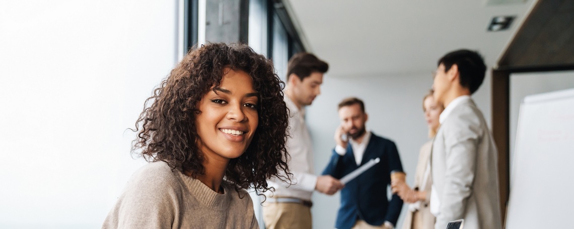 Diashow zum Marktauftritt und zur visuellen Identität des Unternehmens