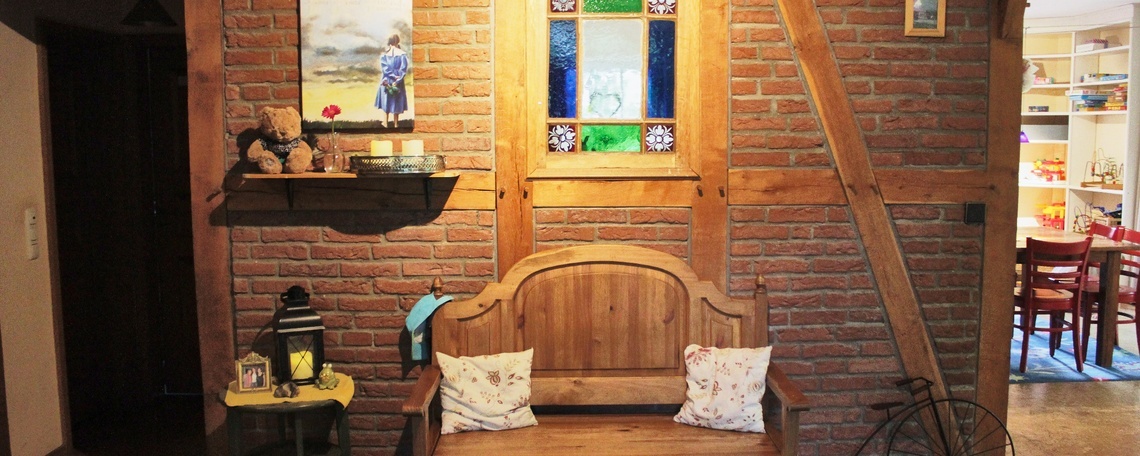 Diashow zum Marktauftritt und zur visuellen Identität des Unternehmens