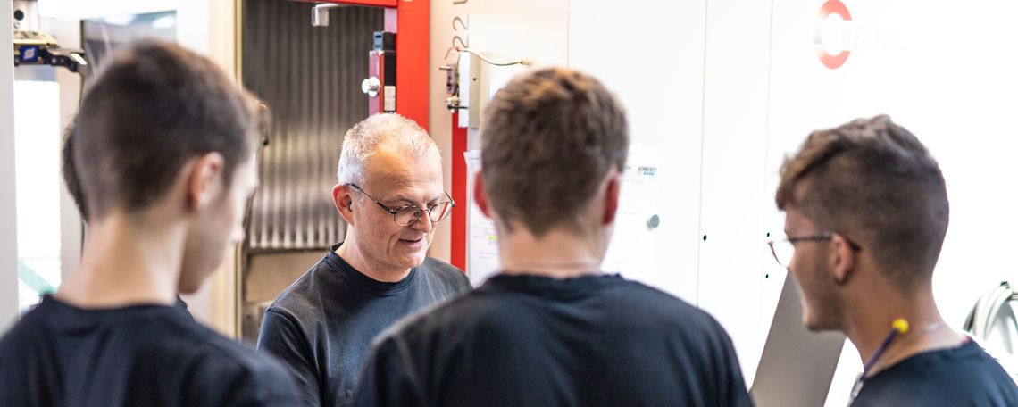 Diashow zum Marktauftritt und zur visuellen Identität des Unternehmens