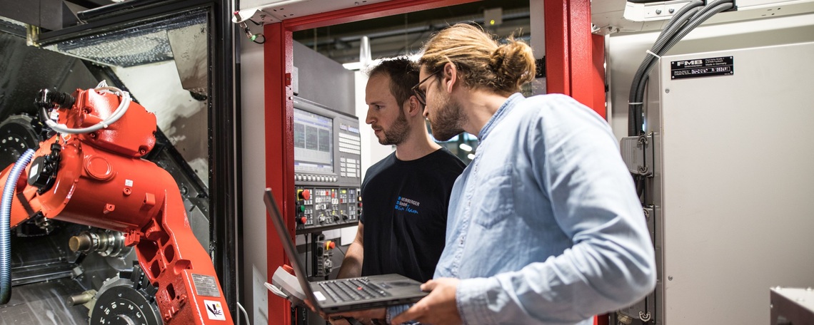 Diashow zum Marktauftritt und zur visuellen Identität des Unternehmens