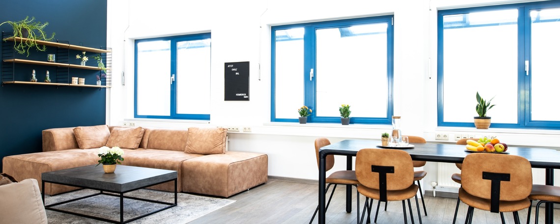 Diashow zum Marktauftritt und zur visuellen Identität des Unternehmens