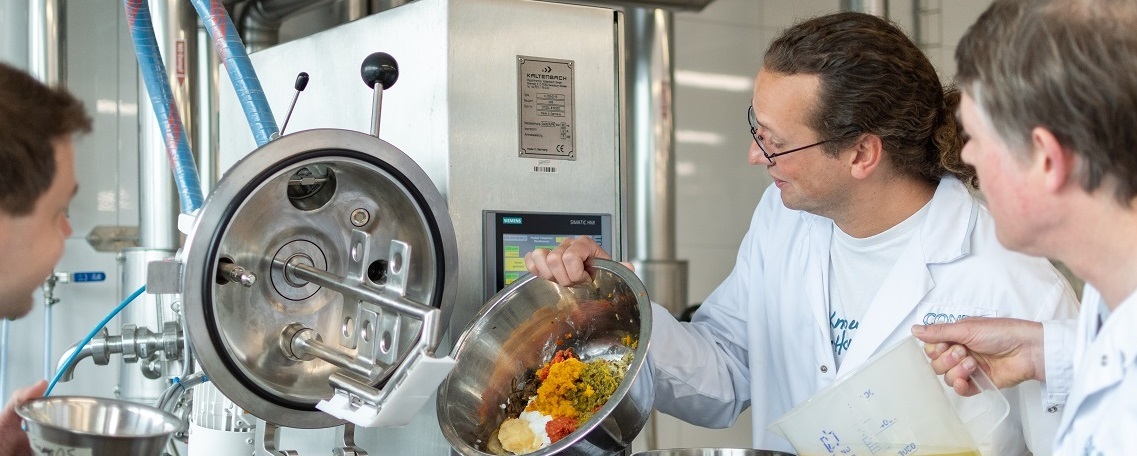 Diashow zum Marktauftritt und zur visuellen Identität des Unternehmens