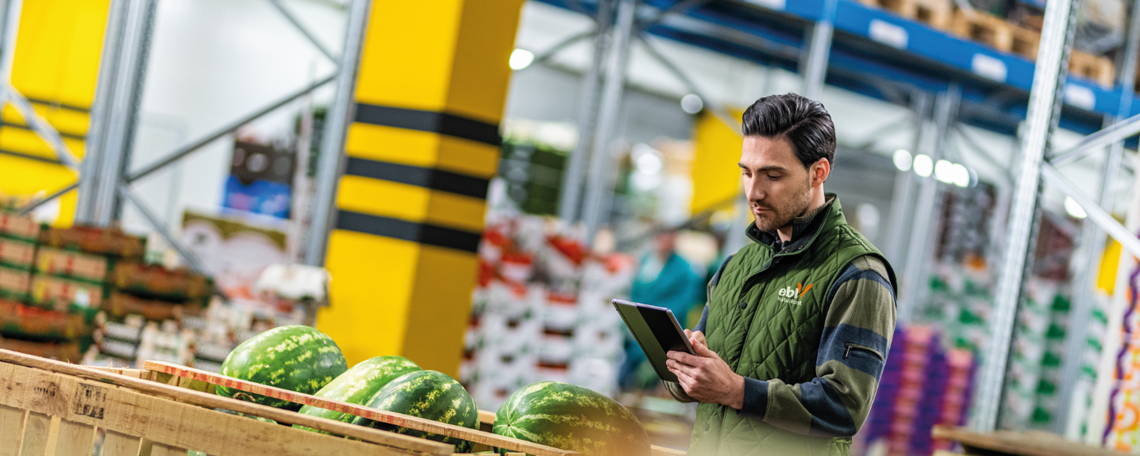 Diashow zum Marktauftritt und zur visuellen Identität des Unternehmens