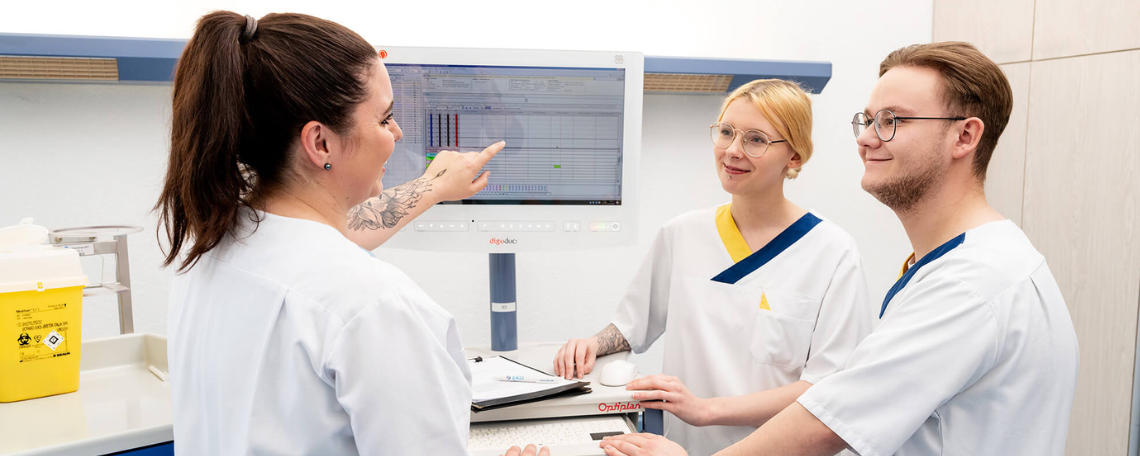 Diashow zum Marktauftritt und zur visuellen Identität des Unternehmens