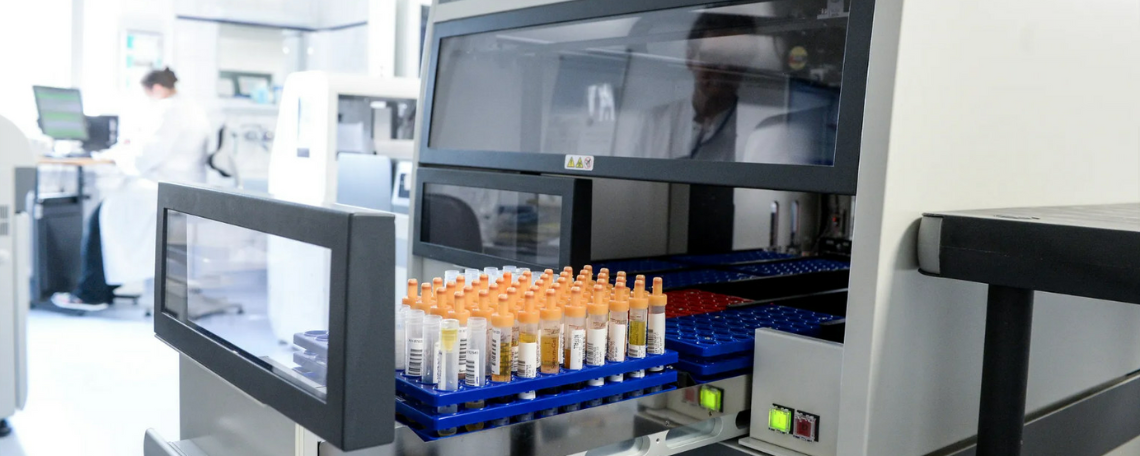 Diashow zum Marktauftritt und zur visuellen Identität des Unternehmens