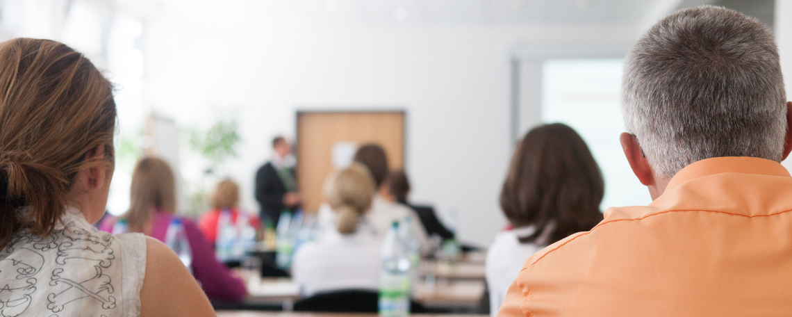 Diashow zum Marktauftritt und zur visuellen Identität des Unternehmens