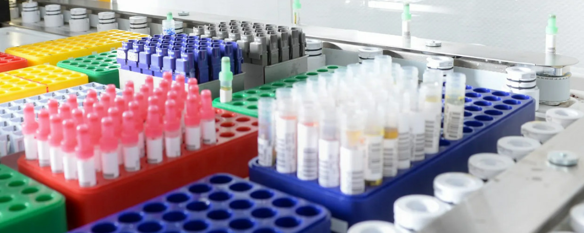 Diashow zum Marktauftritt und zur visuellen Identität des Unternehmens