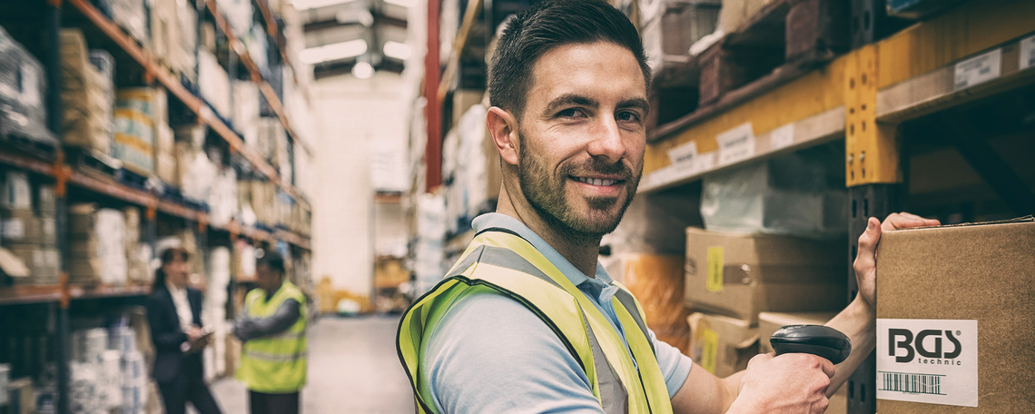 Diashow zum Marktauftritt und zur visuellen Identität des Unternehmens