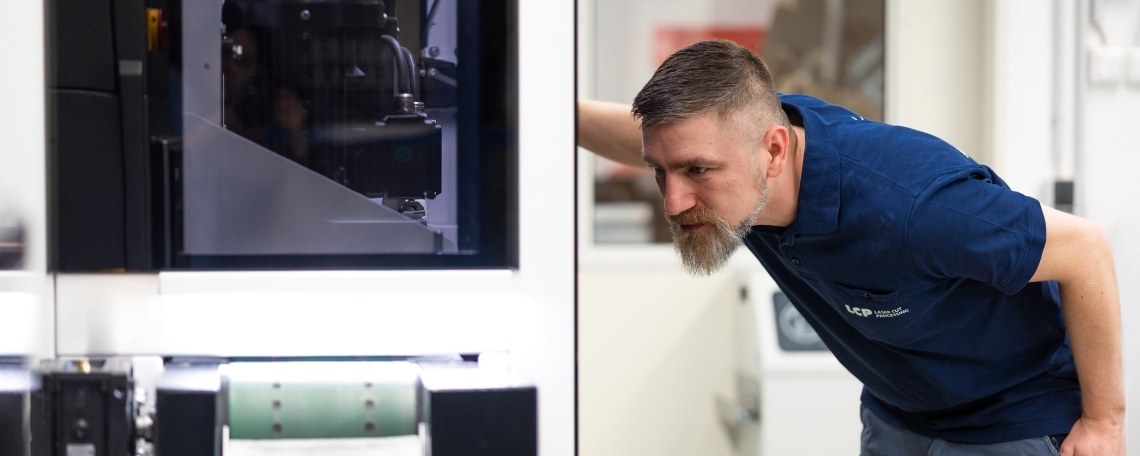 Diashow zum Marktauftritt und zur visuellen Identität des Unternehmens
