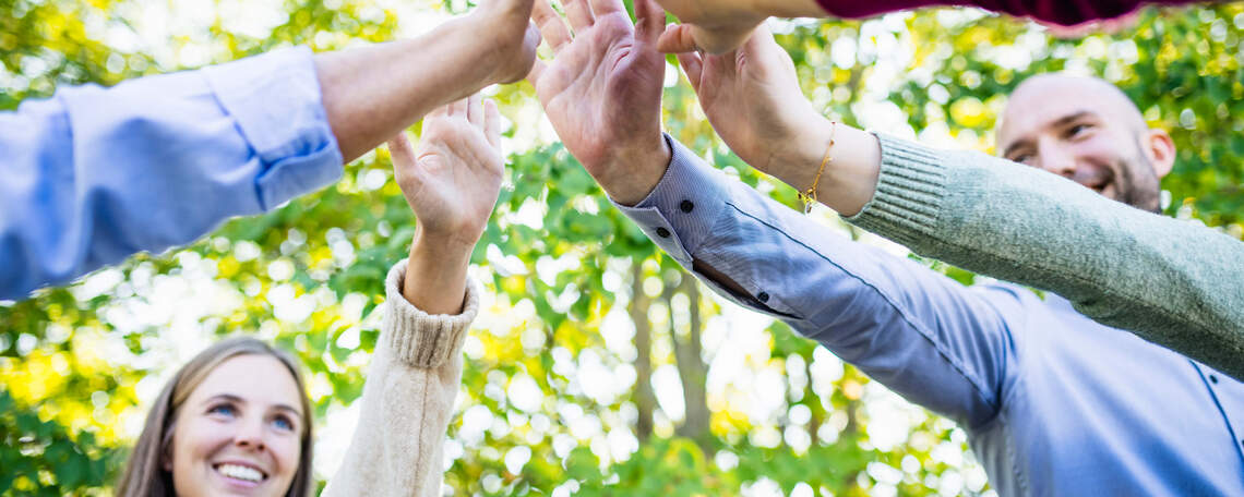 Diashow zum Marktauftritt und zur visuellen Identität des Unternehmens