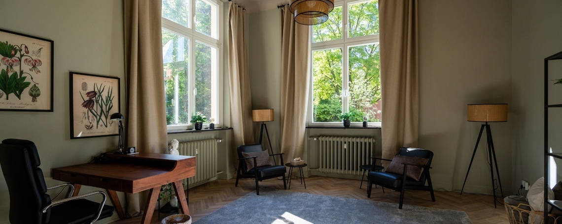 Diashow zum Marktauftritt und zur visuellen Identität des Unternehmens