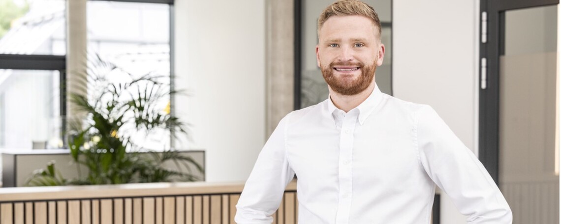 Diashow zum Marktauftritt und zur visuellen Identität des Unternehmens