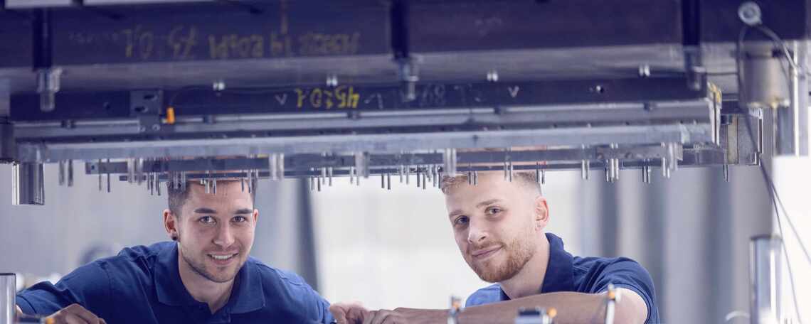 Diashow zum Marktauftritt und zur visuellen Identität des Unternehmens