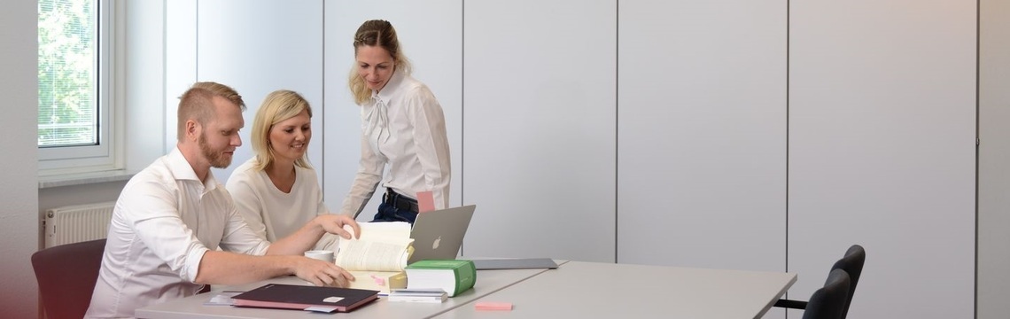 Diashow zum Marktauftritt und zur visuellen Identität des Unternehmens