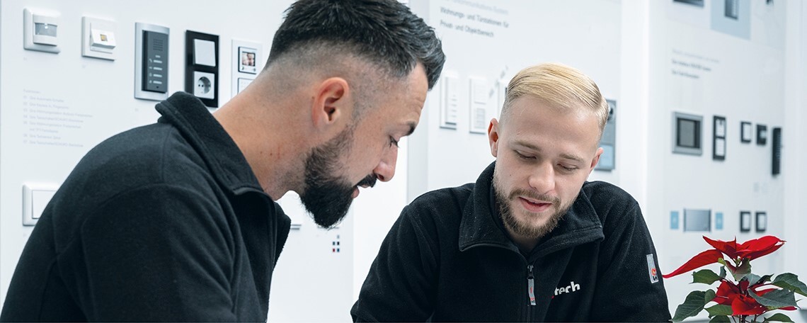 Diashow zum Marktauftritt und zur visuellen Identität des Unternehmens